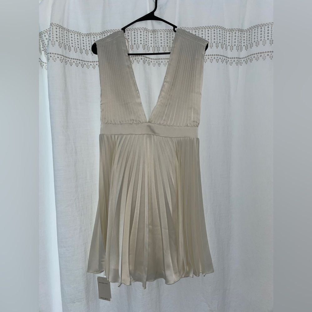 Abercrombie & Fitch Plunge Pleated Mini Dress